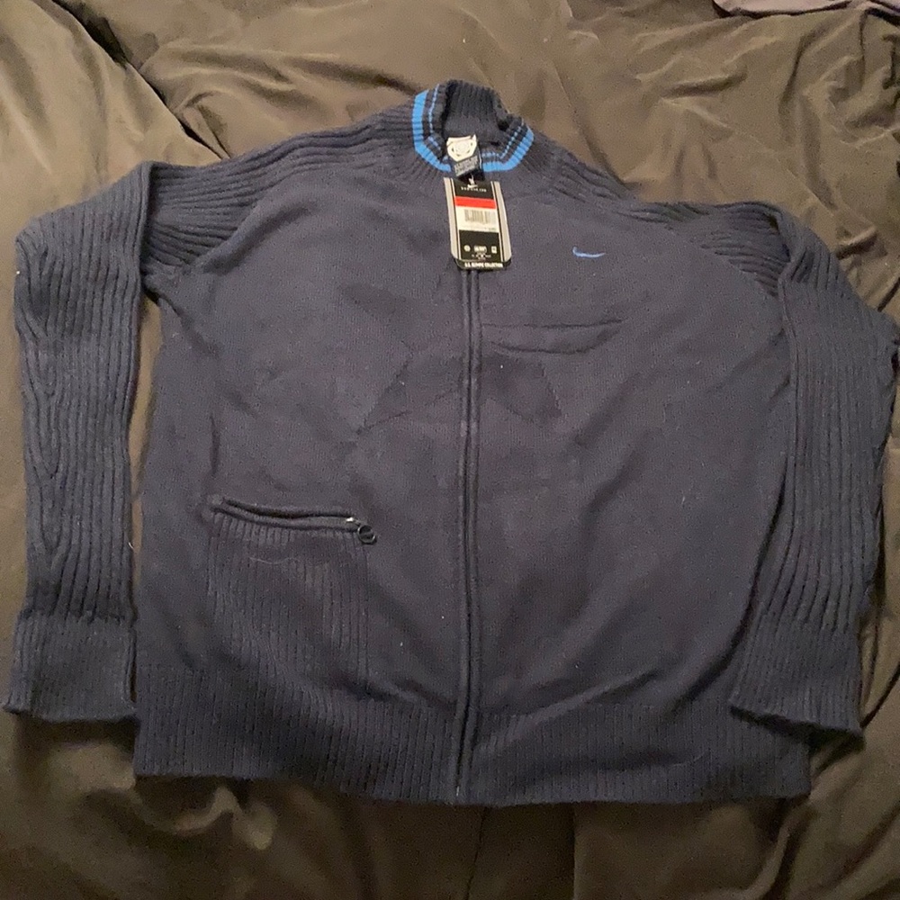 Nike sweater from 2006 Torino Olympic Games NWT